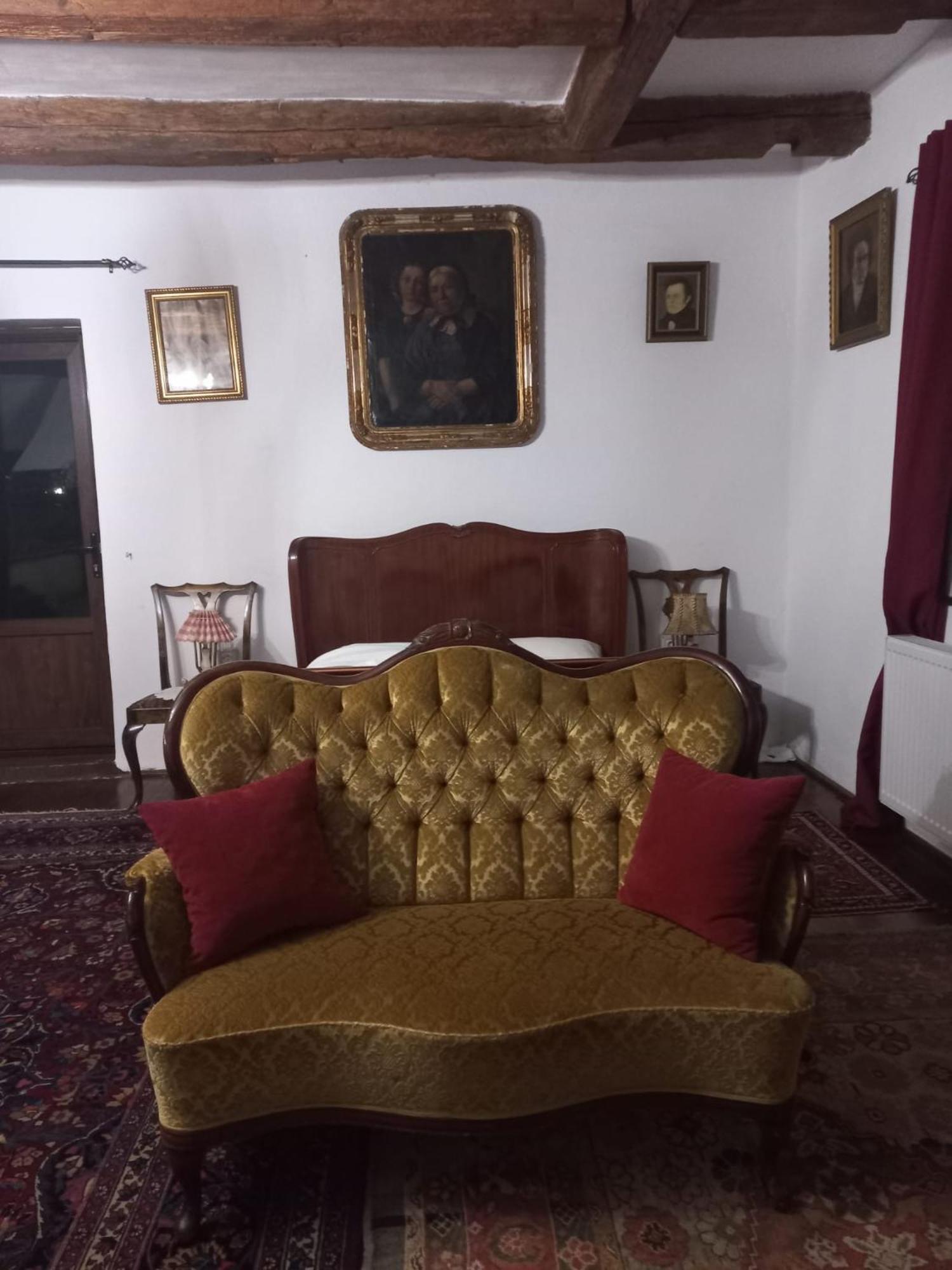 La Amadeus & Monica Hotel Minis Bagian luar foto