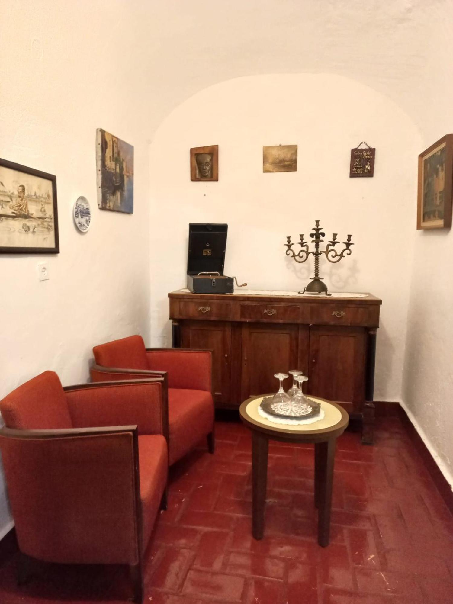La Amadeus & Monica Hotel Minis Bagian luar foto